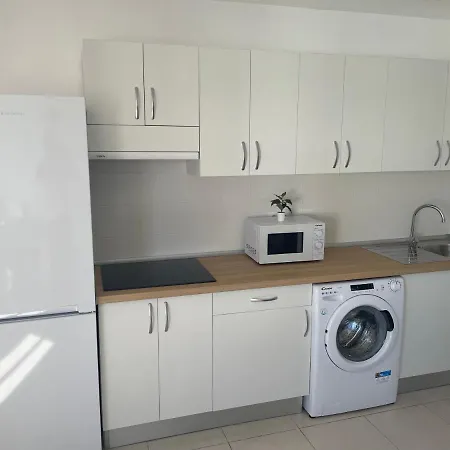 Tao Laia Apartment *