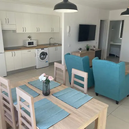 Tao Laia Apartment *